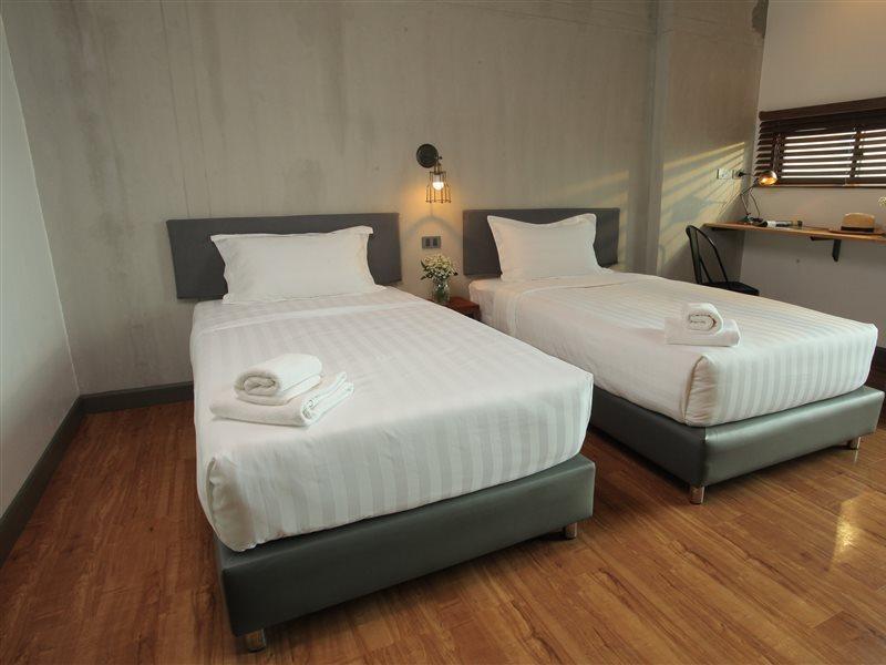 Space59 Hotel Ratchaburi Zewnętrze zdjęcie